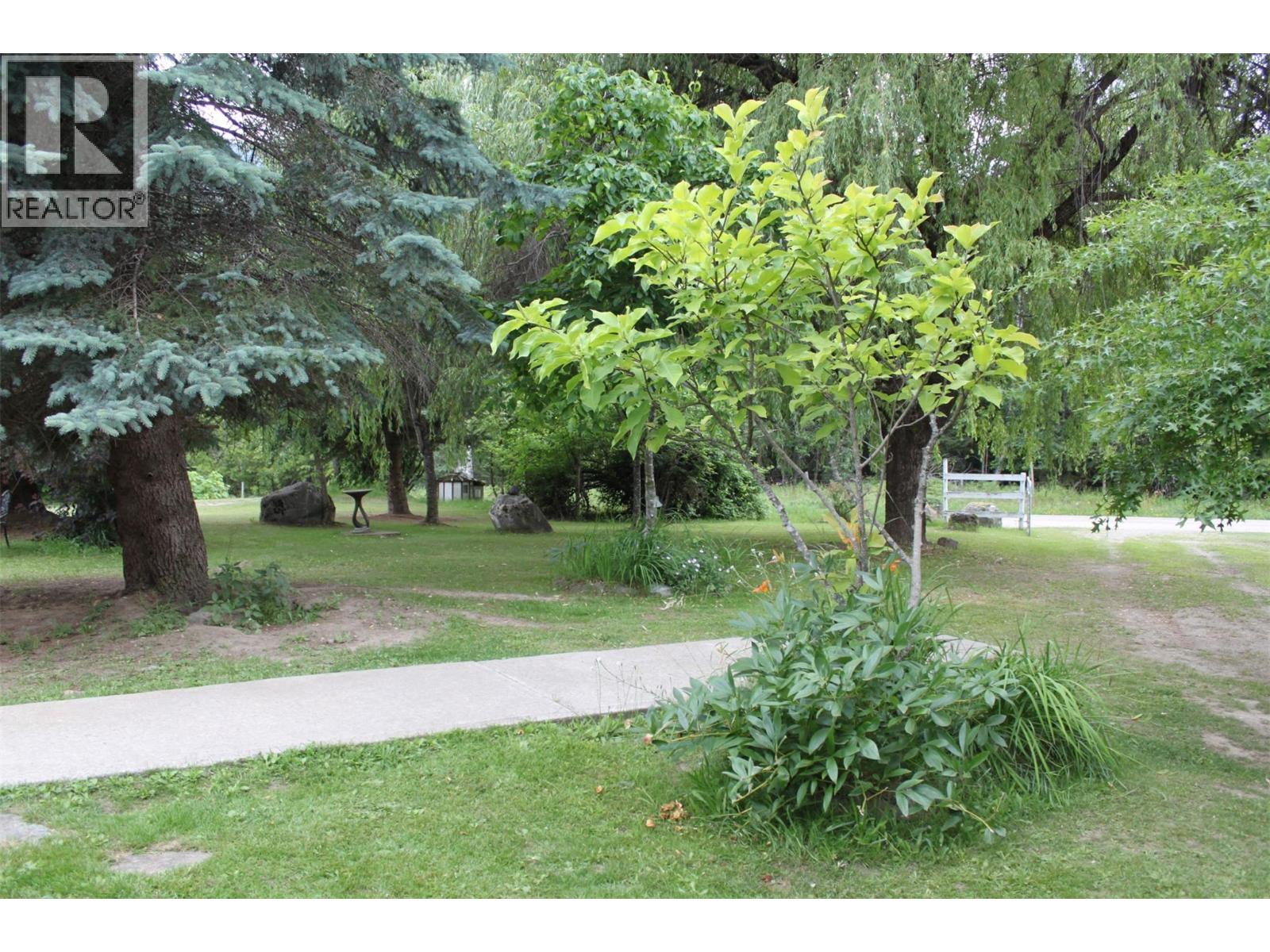 574 MCCORMACK Road - Image 17