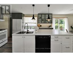1 Elgin Street, Clearview, ON L0M1N0 Photo 33