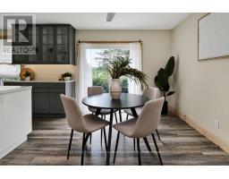 1 Elgin Street, Clearview, ON L0M1N0 Photo 35