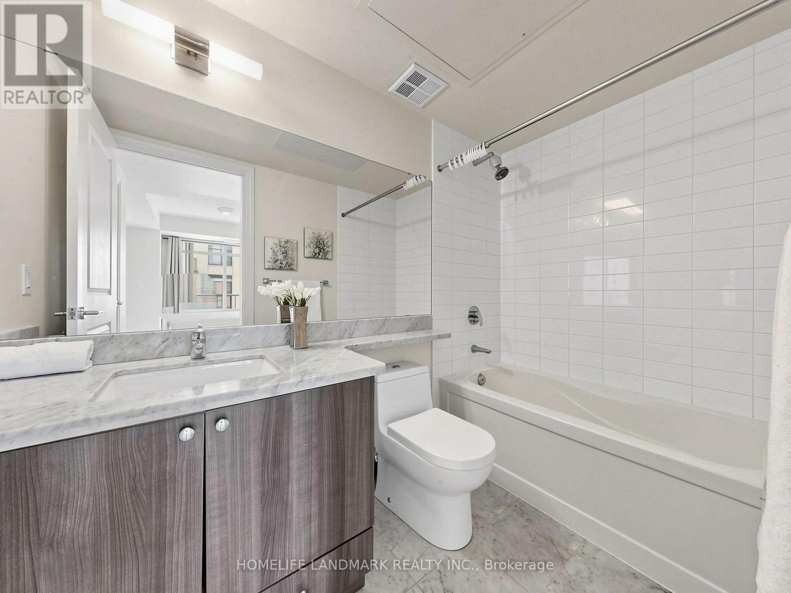 #513 131 UPPER DUKE CRESCENT - 18