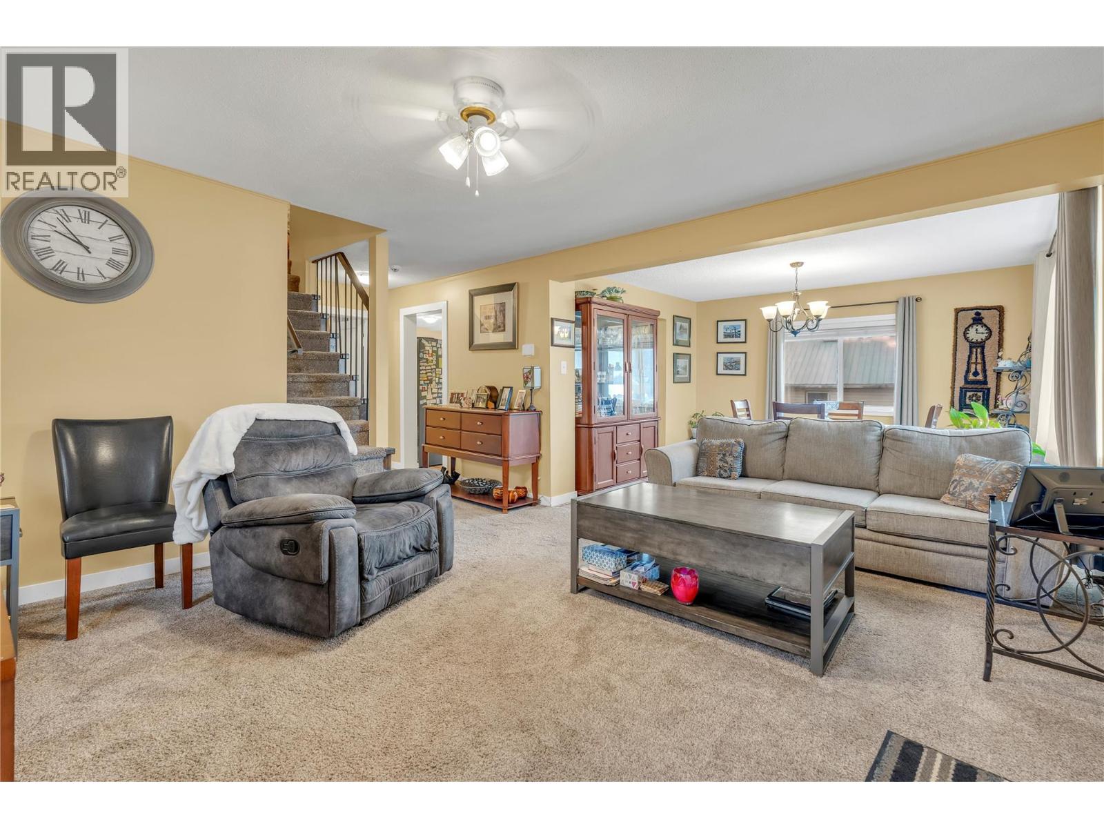 267 ANGELA Avenue - 12