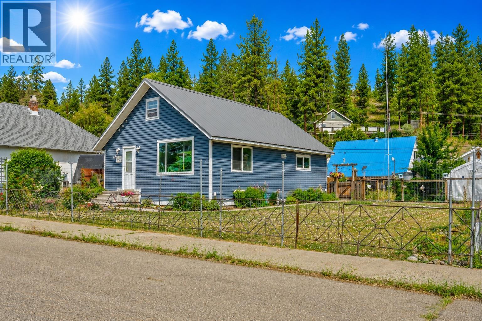 267 ANGELA Avenue - 3