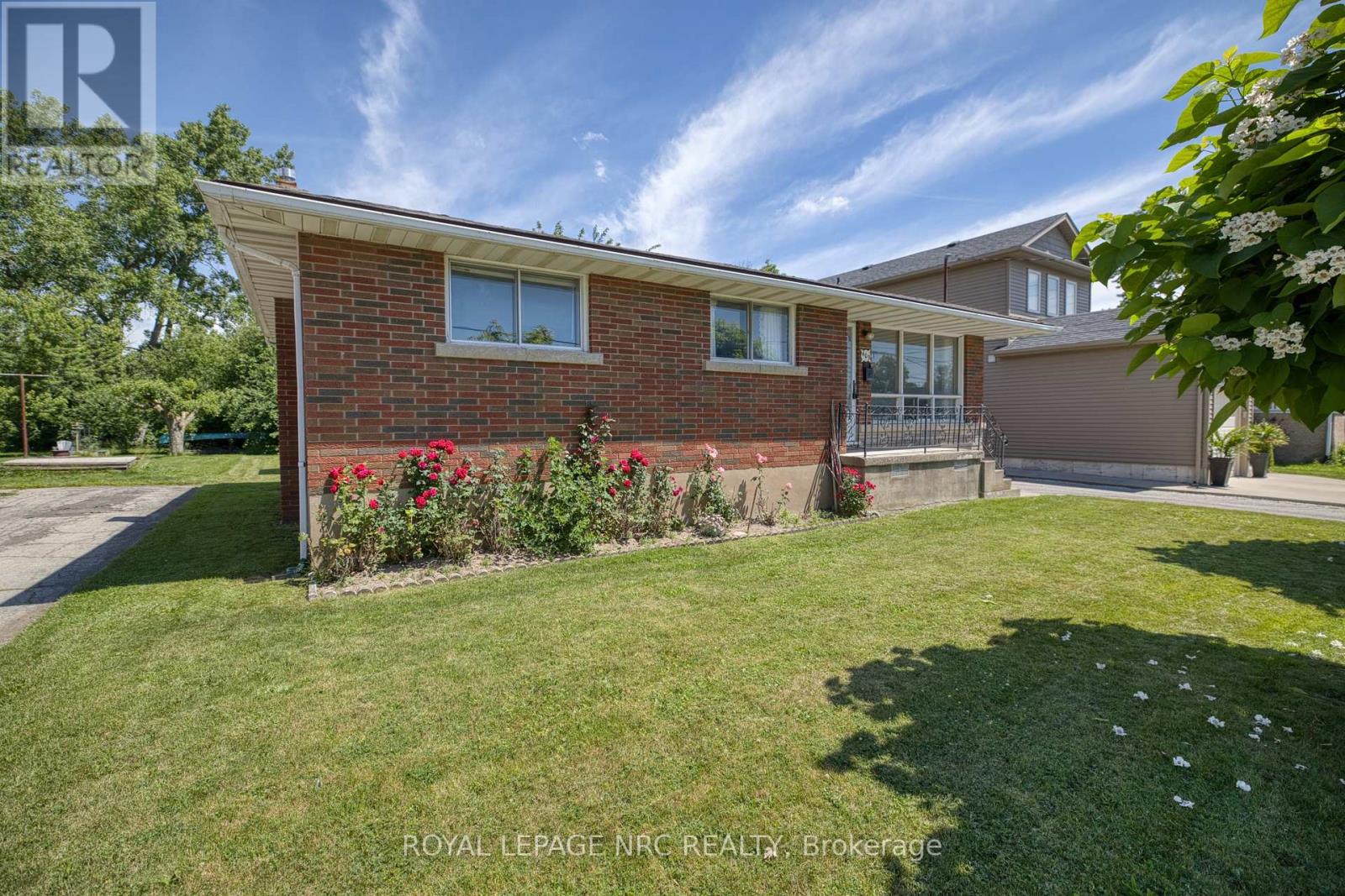 409 BROADWAY AVENUE - 4