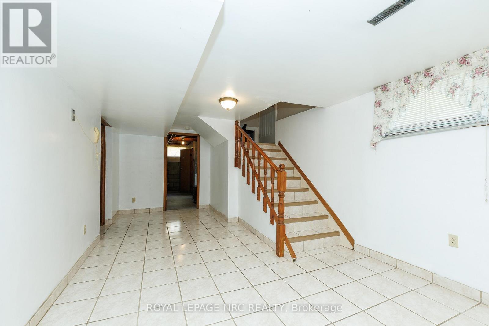 409 BROADWAY AVENUE - 18