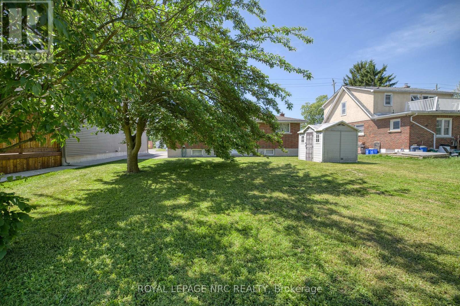 409 BROADWAY AVENUE - 7