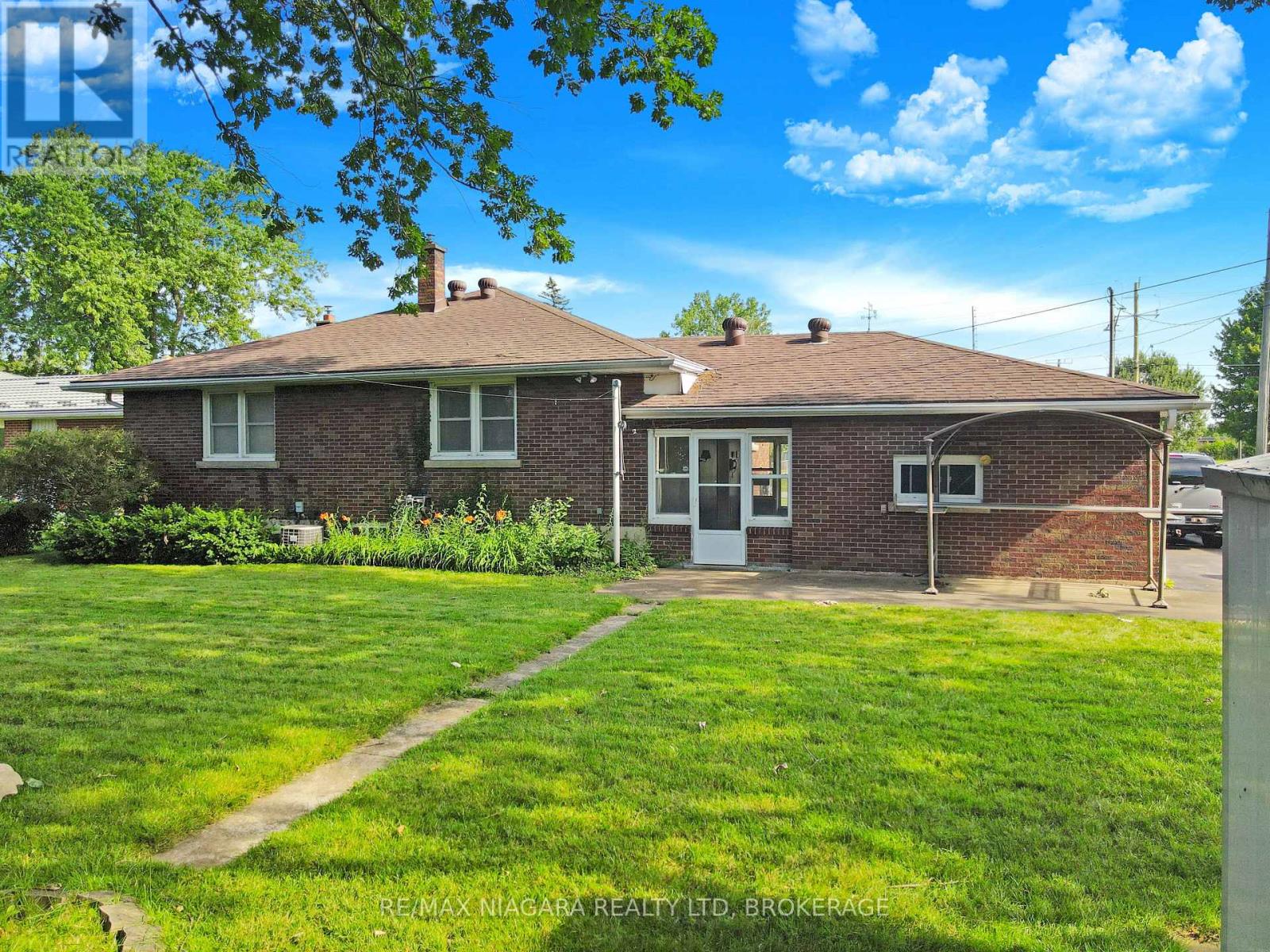 232 WALDEN BOULEVARD - 33