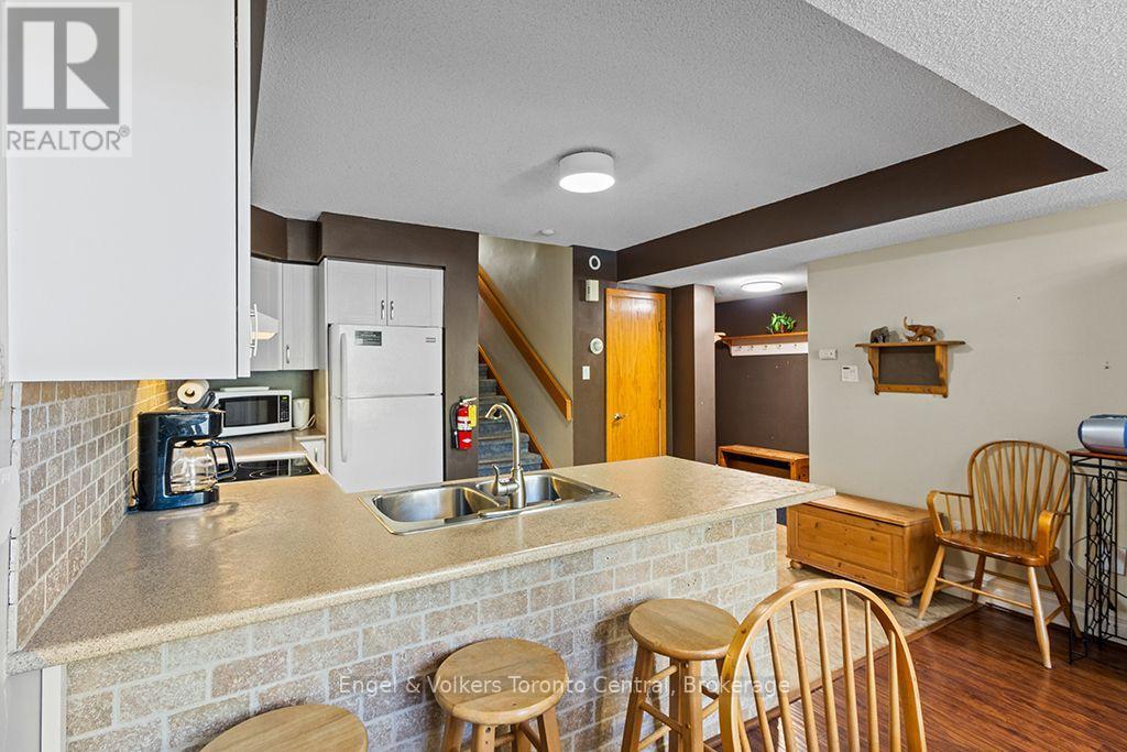 #209 796404 GREY ROAD 19 ROAD - 22
