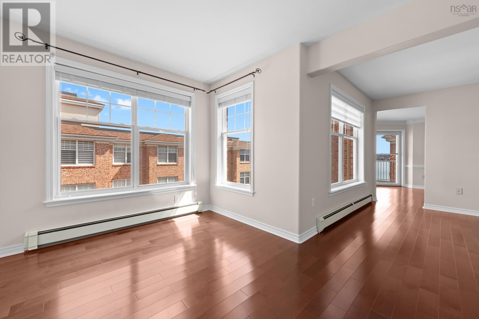 #304 40 Waterfront Drive - 16