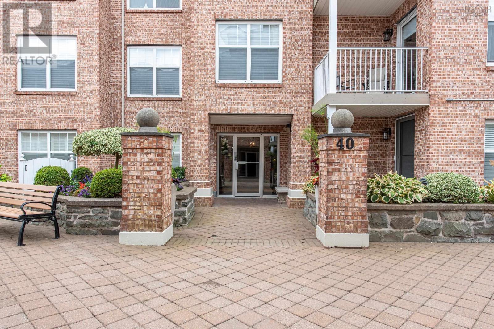 #304 40 Waterfront Drive - 5