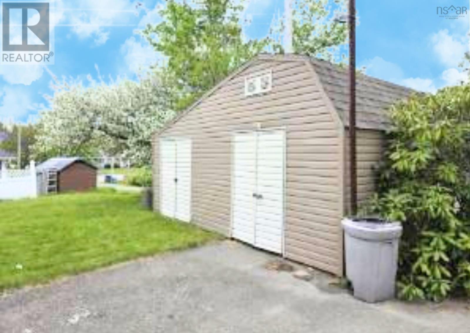 1398 George Street - 5