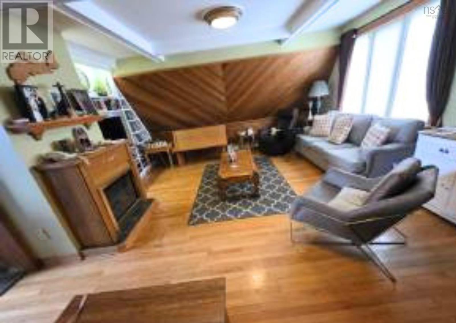1398 George Street - 15