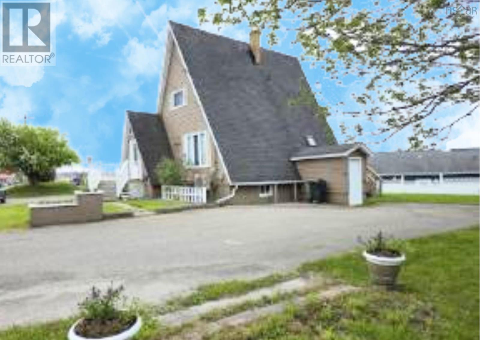 1398 George Street - 4