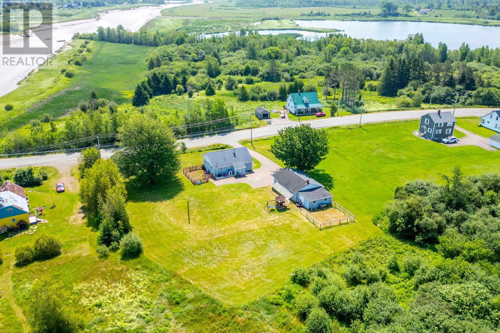 4875 Highway 242 - 37