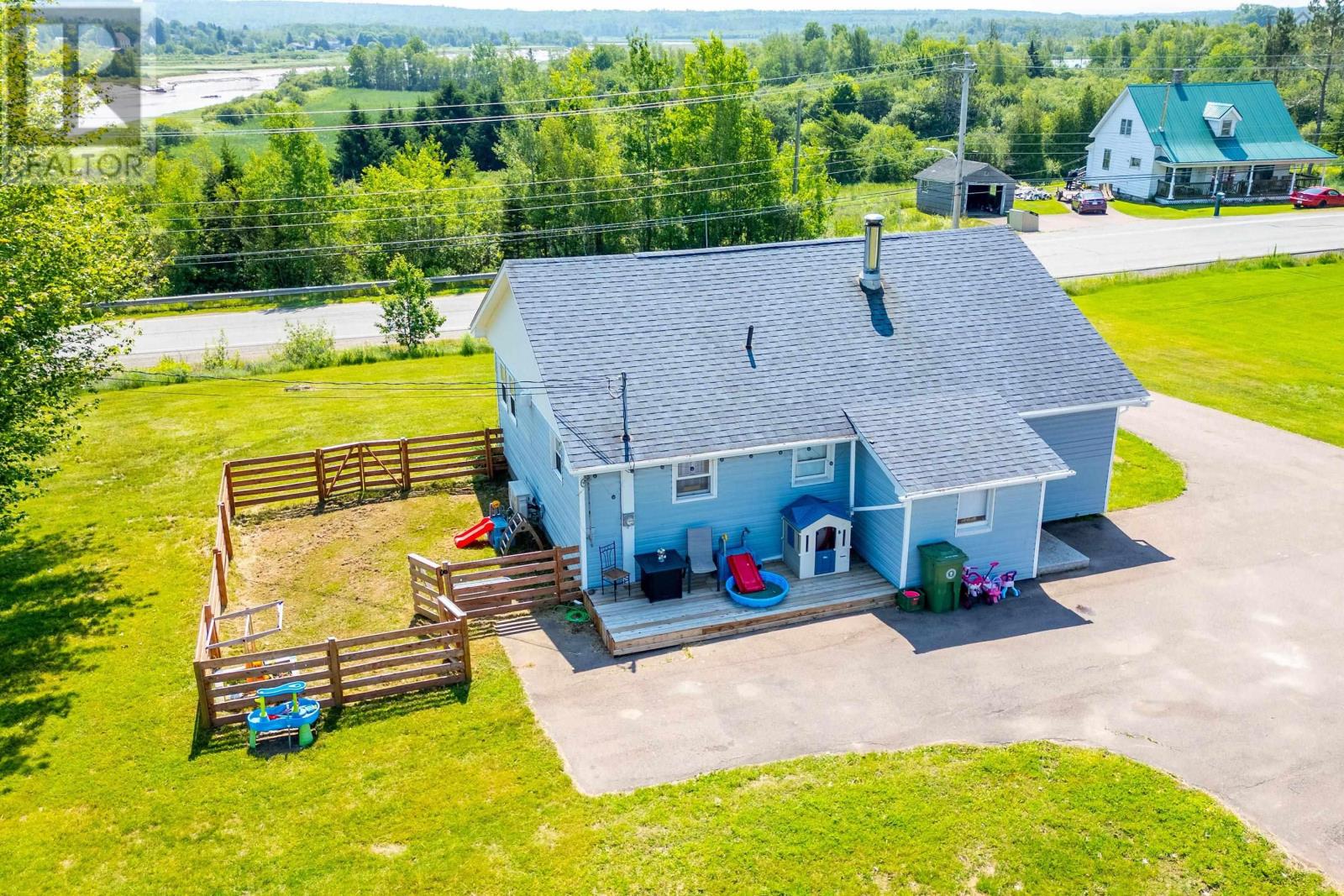 4875 Highway 242 - 34