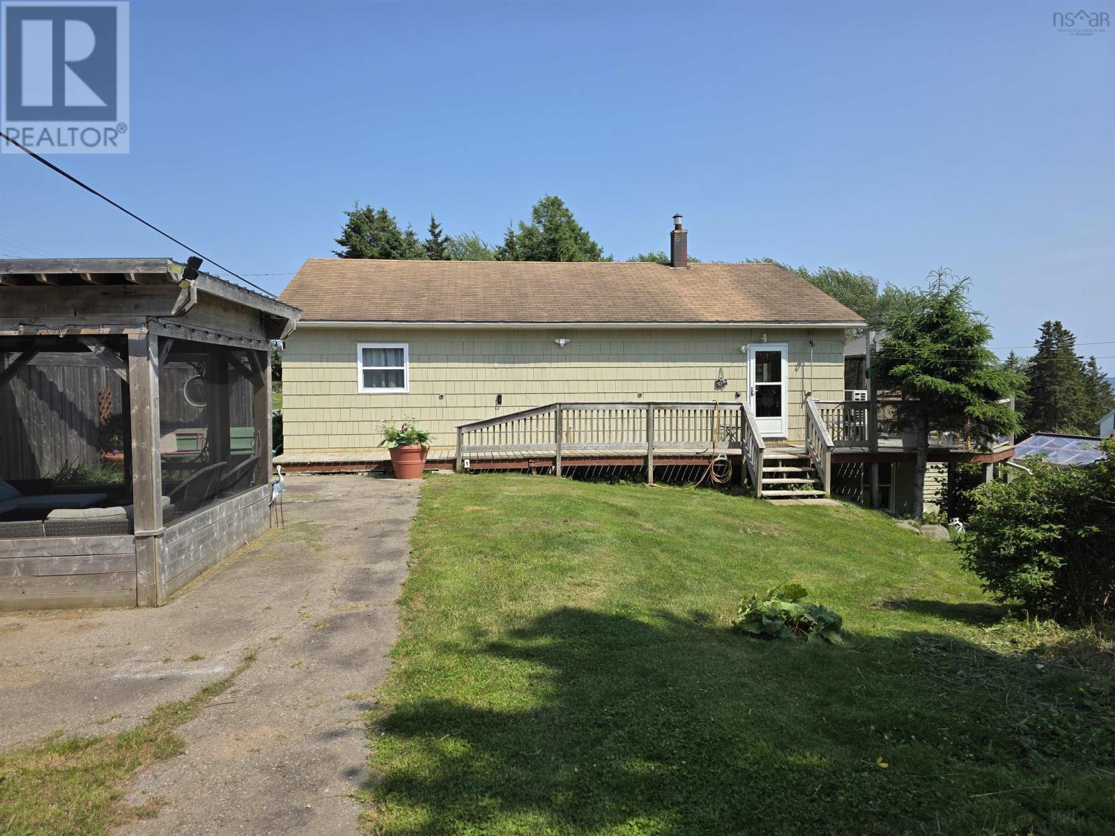 8316 4 Highway - 13