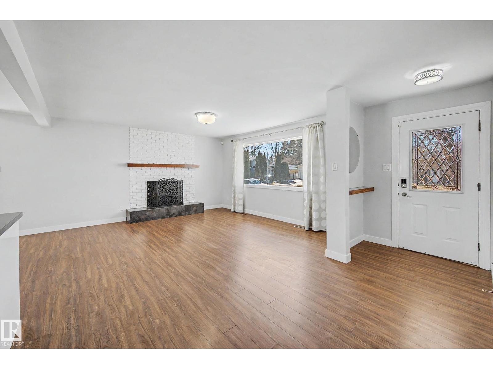 7815 156 ST NW - 9
