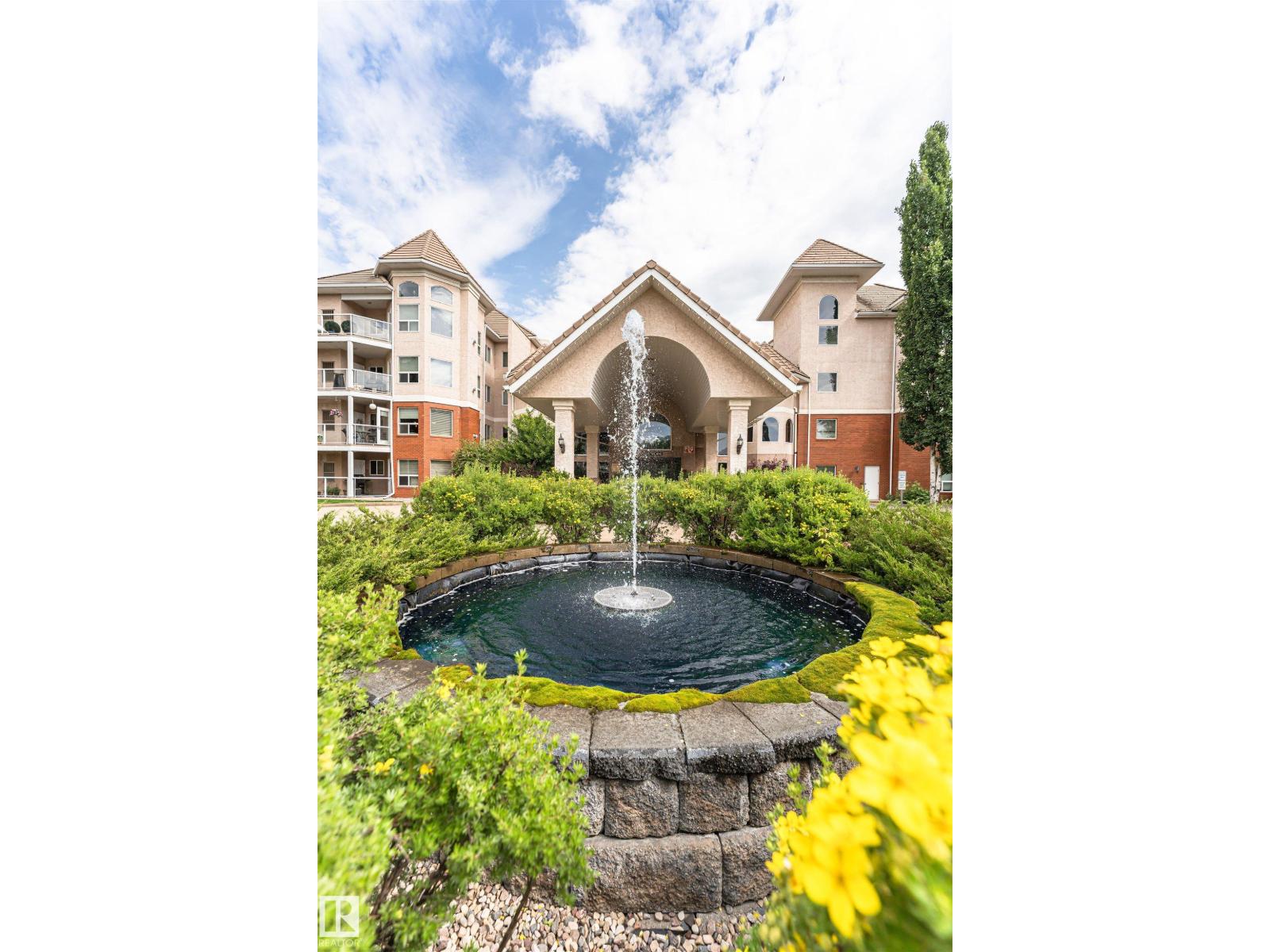 #130 9008 99 AV NW NW - photo 3