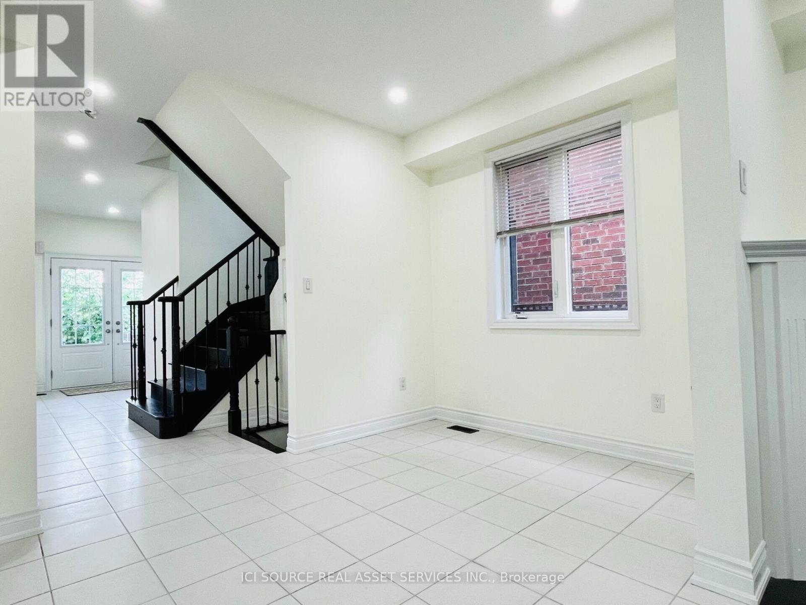 259 WILLIAM FORSTER ROAD - 16