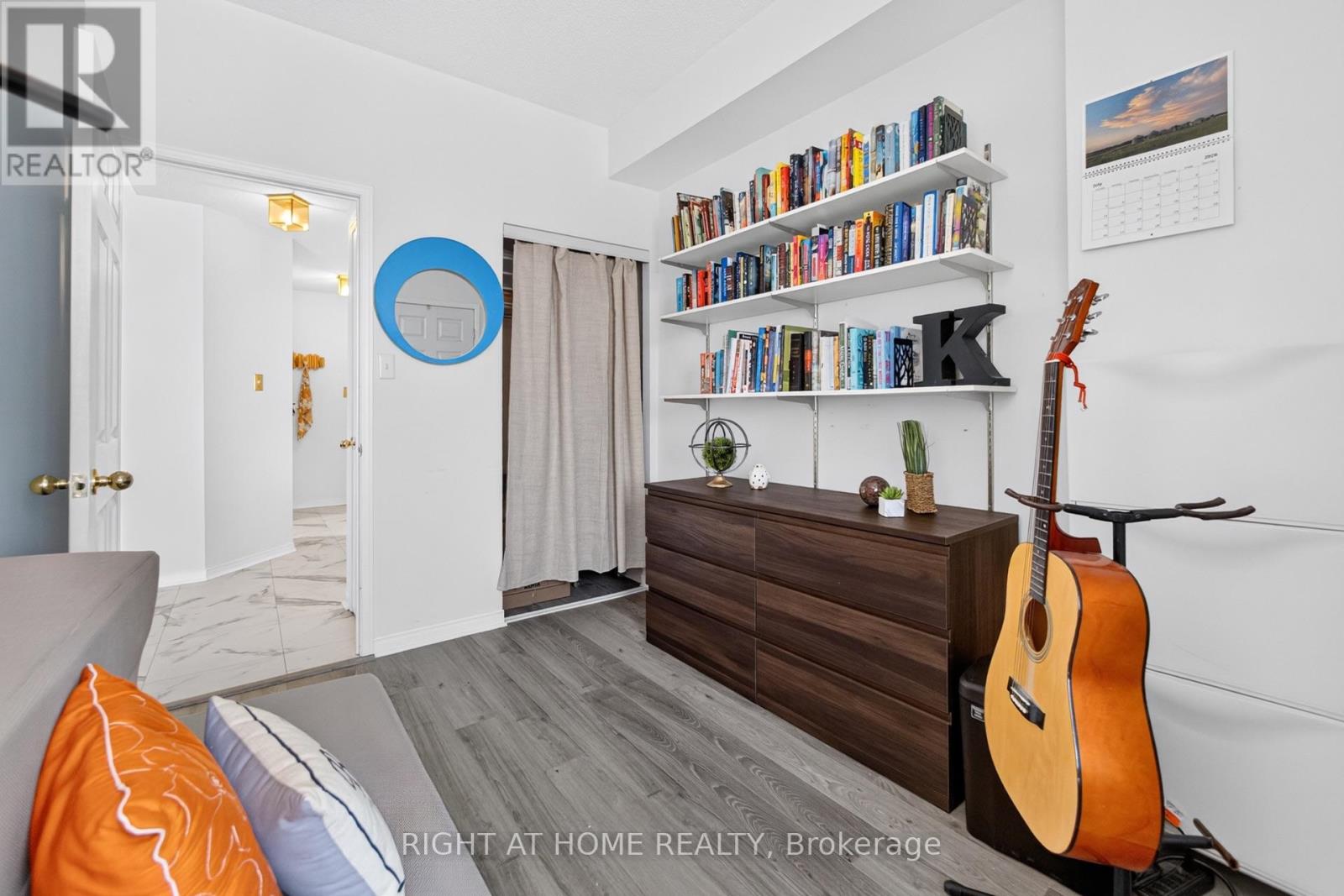 #607 32 TANNERY STREET - 24