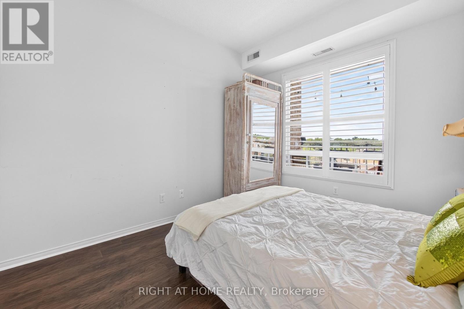 #607 32 TANNERY STREET - 27