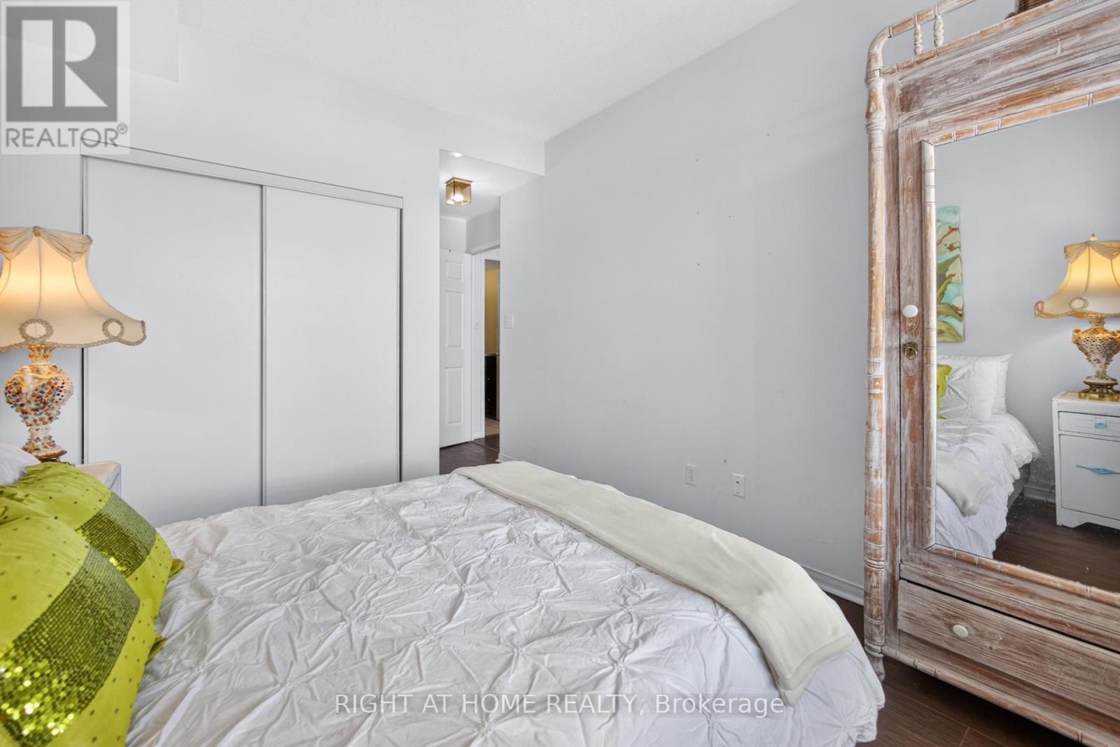#607 32 TANNERY STREET - 29