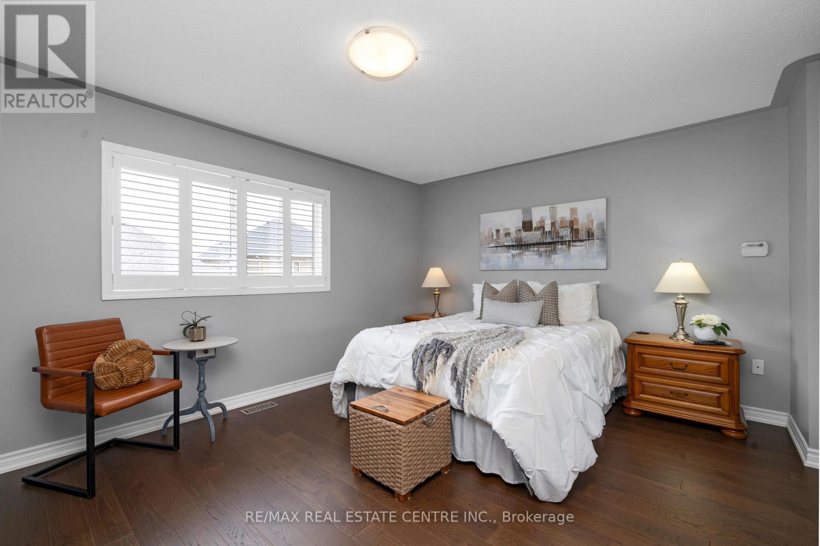 27 MILFOIL STREET - 21
