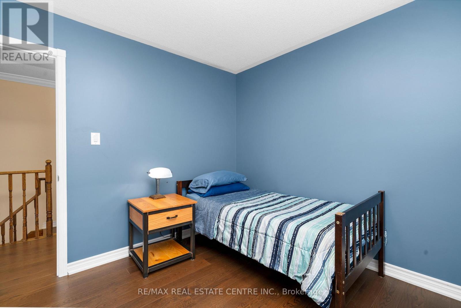 27 MILFOIL STREET - 27