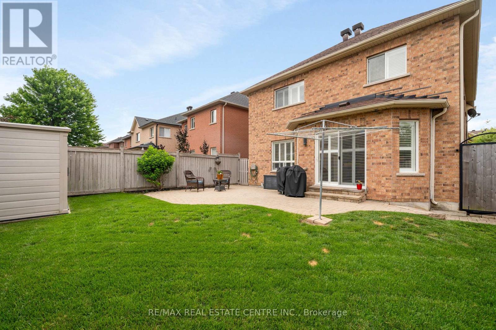 27 MILFOIL STREET - 38