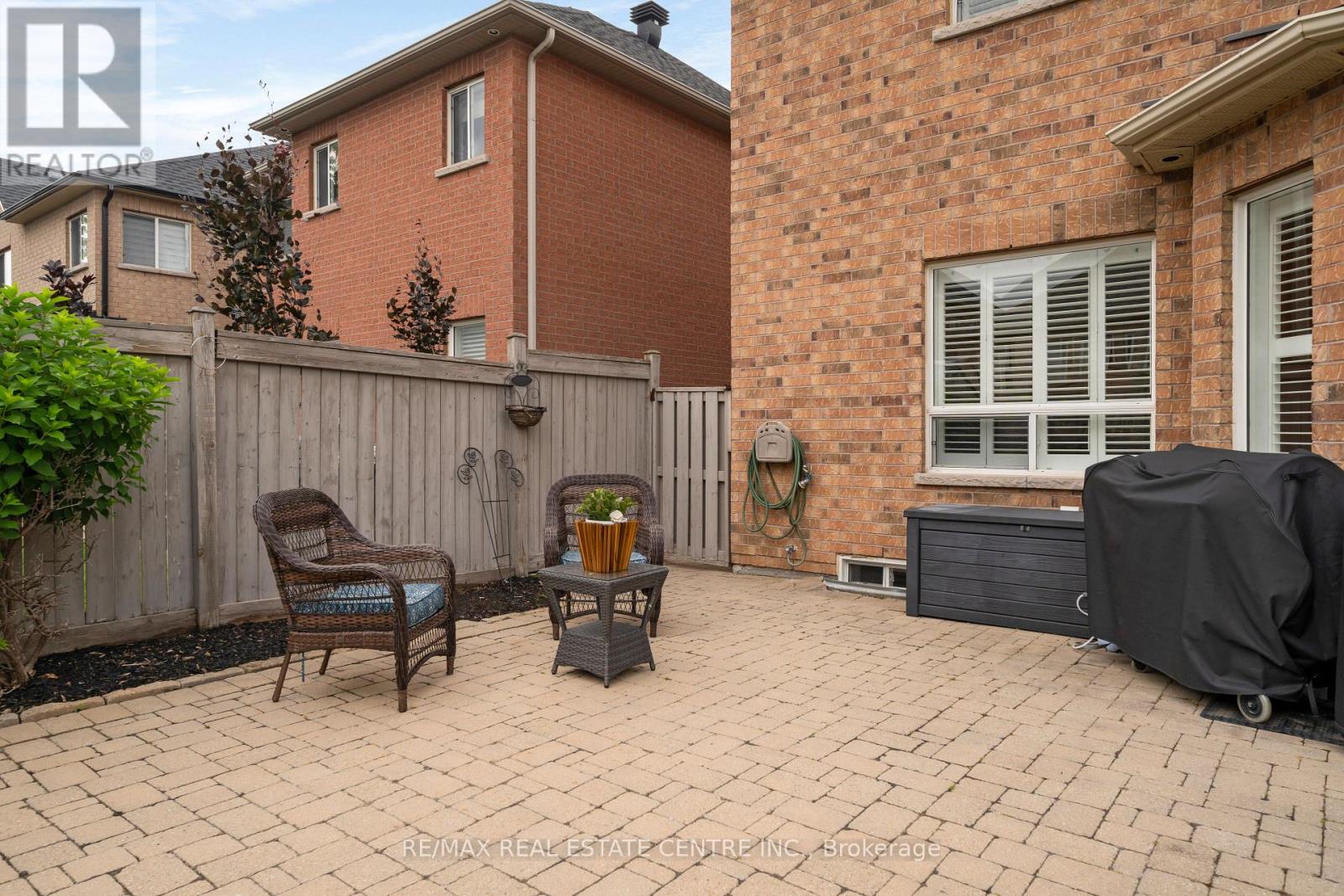 27 MILFOIL STREET - 39