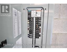 14a - 1235 Queensway Avenue E, Mississauga, ON L4Y0G4 Photo 18