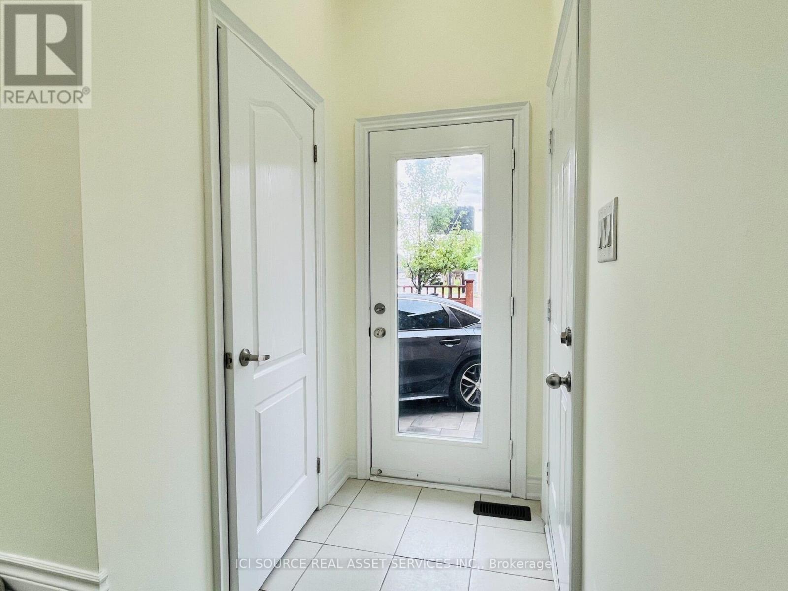 259 WILLIAM FORSTER ROAD - 17