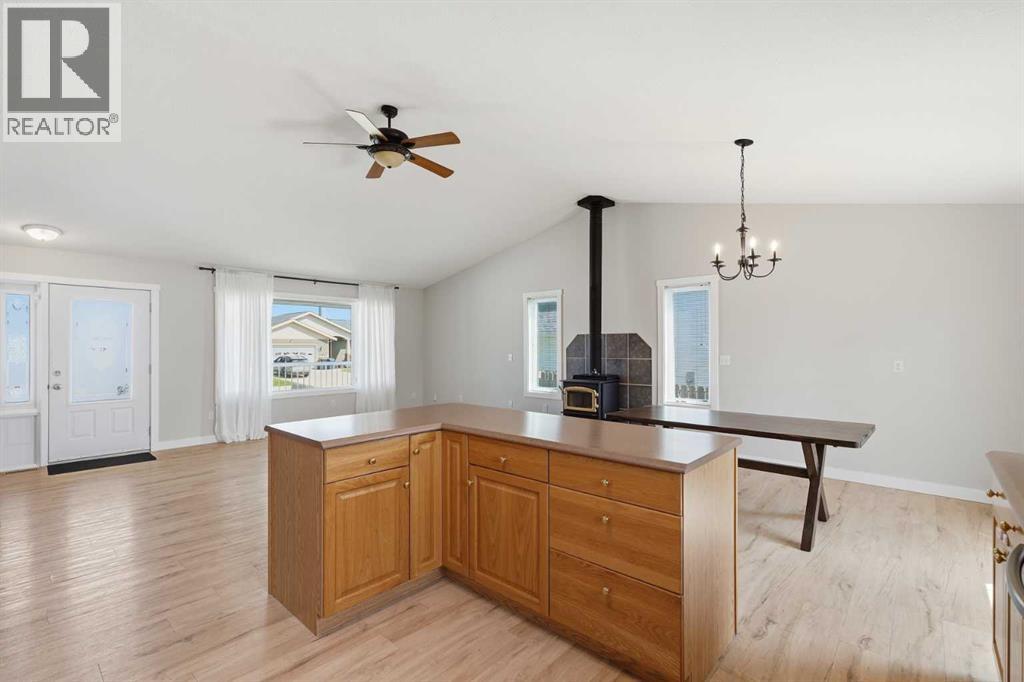 5408 52A Street — photo 14