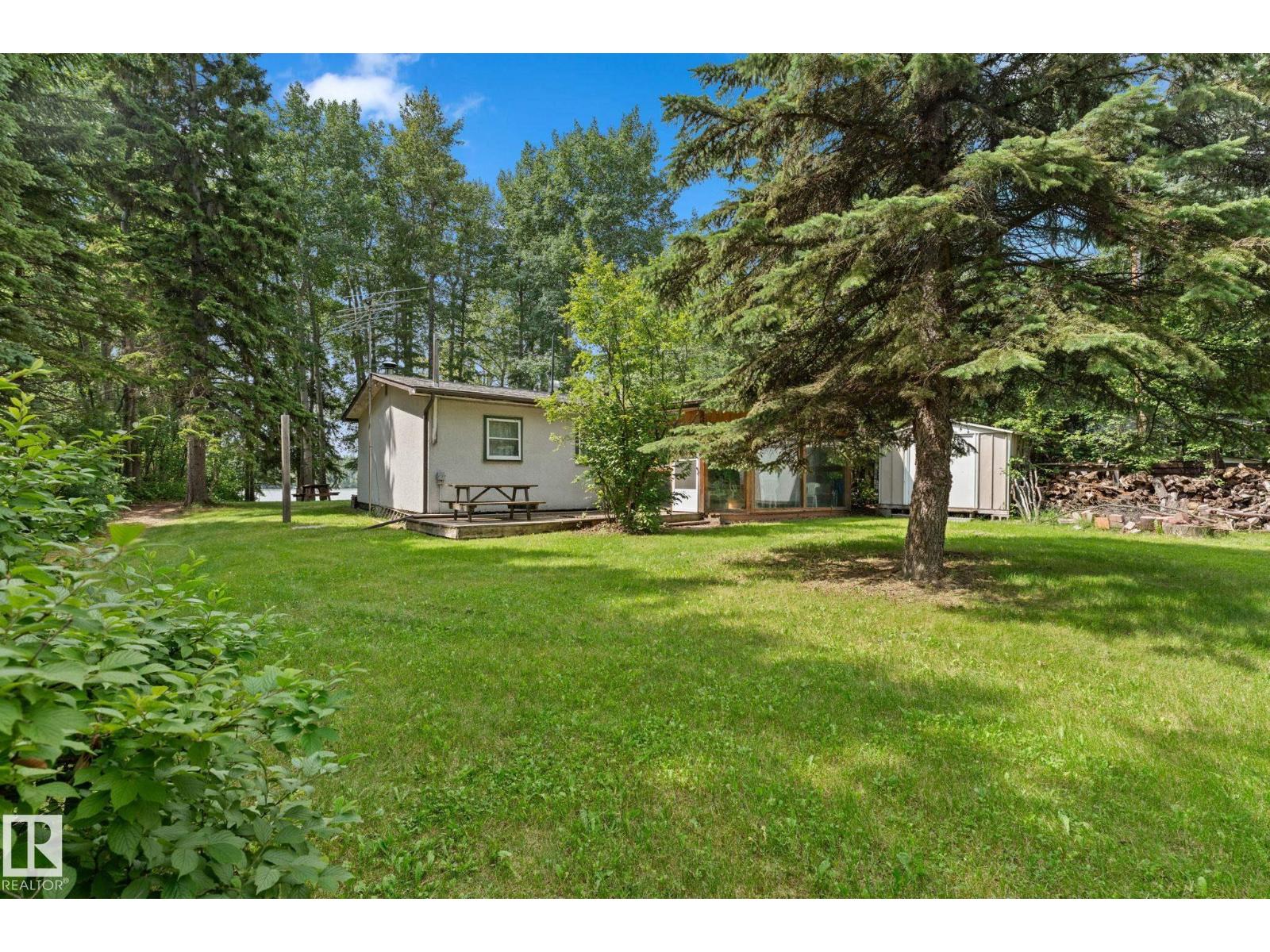 #490 48057 RGE RD 272 - photo 2