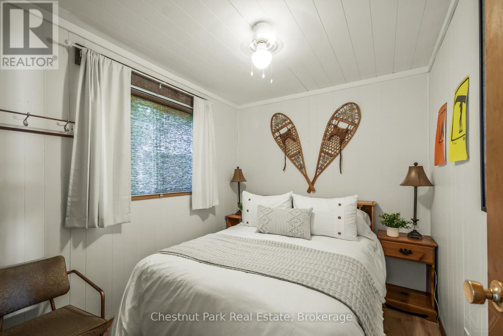 254 CHAPMAN DRIVE W - 37