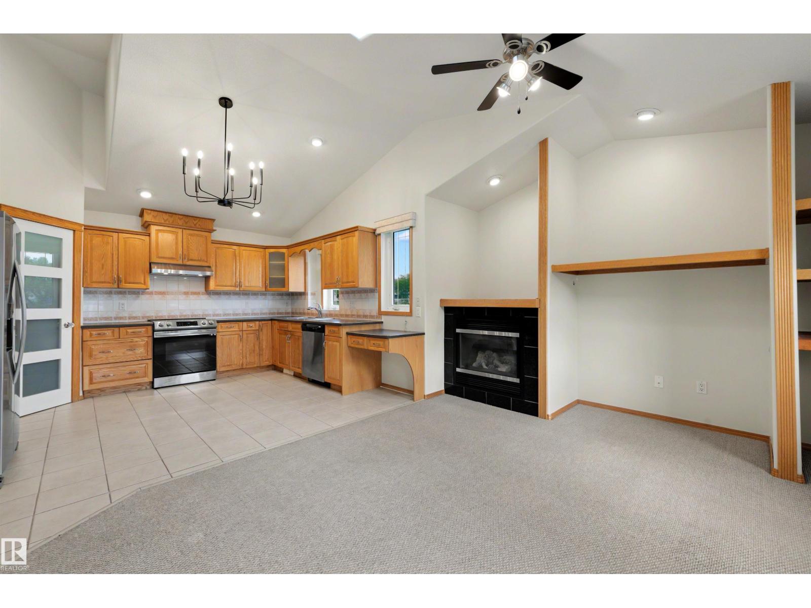 15227 47 ST NW - 11