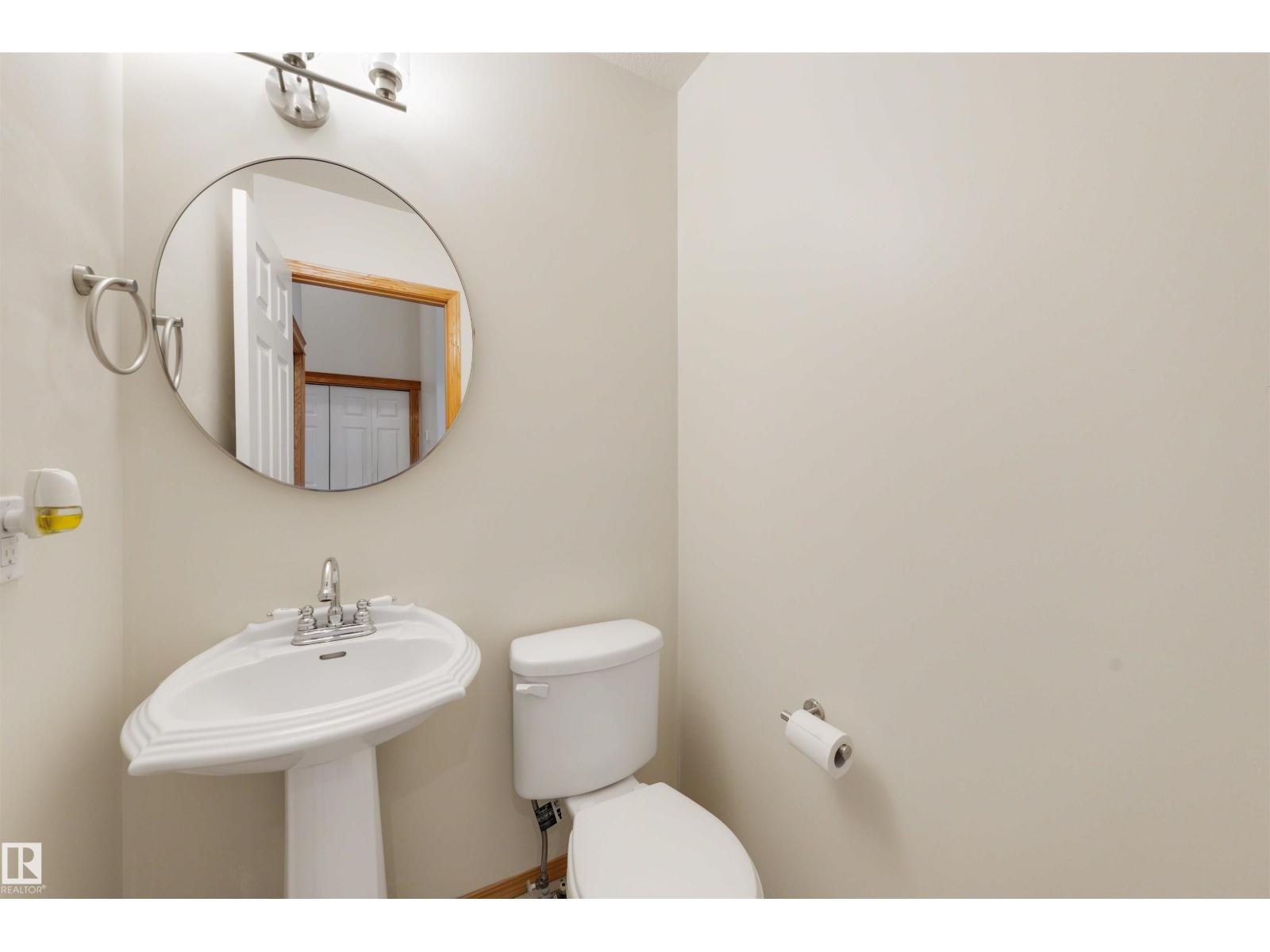 15227 47 ST NW - 14