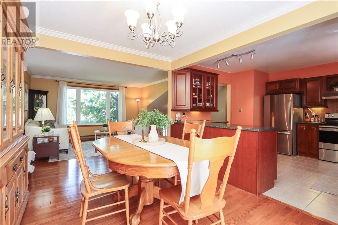439 Kaireen Street - 13