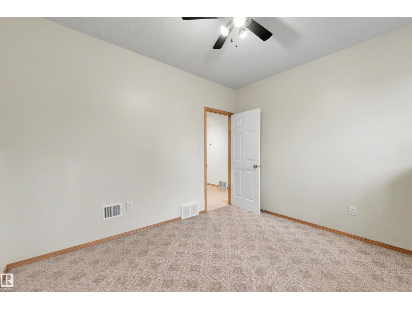15227 47 ST NW - 38