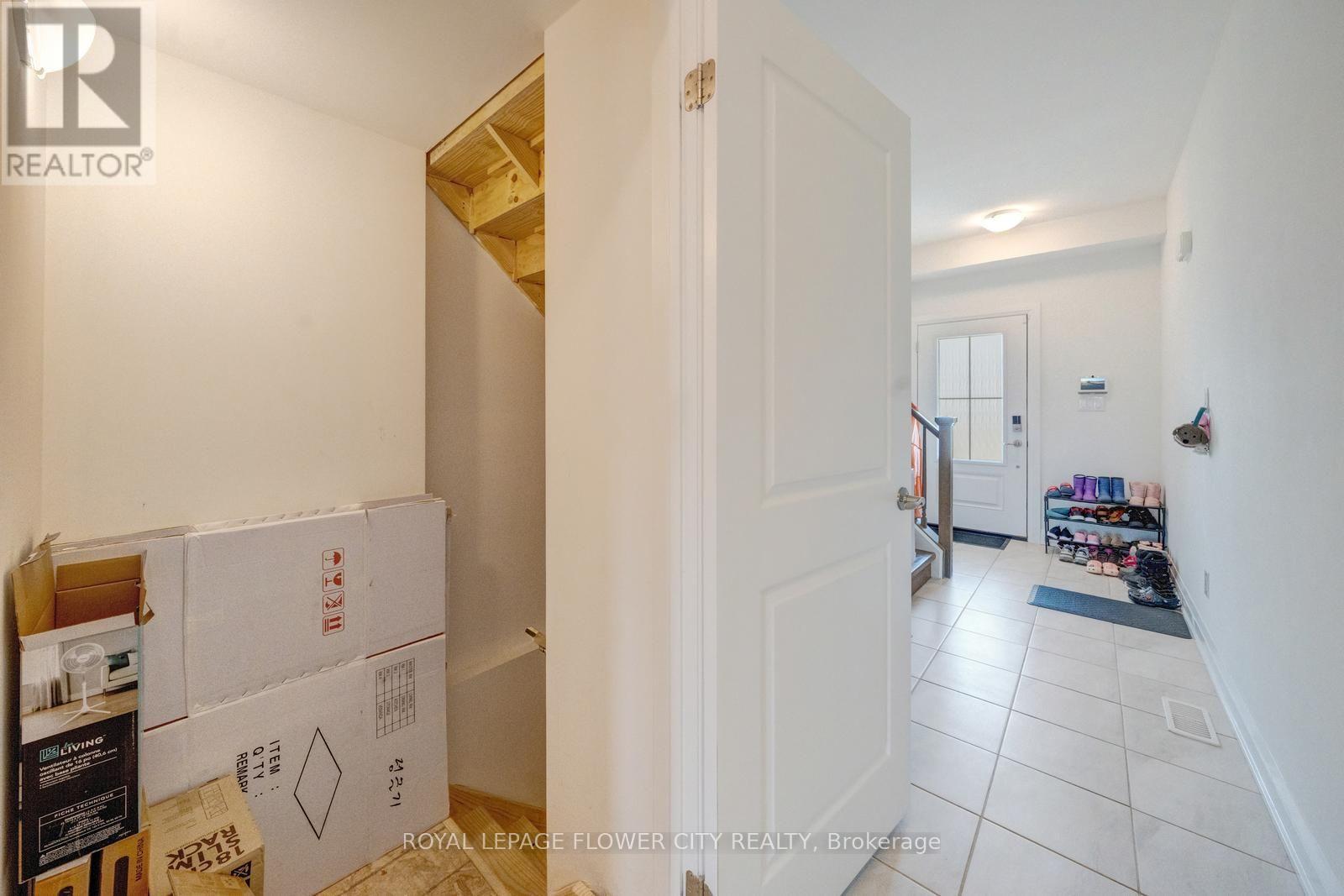 20 SYCAMORE STREET - Image 35