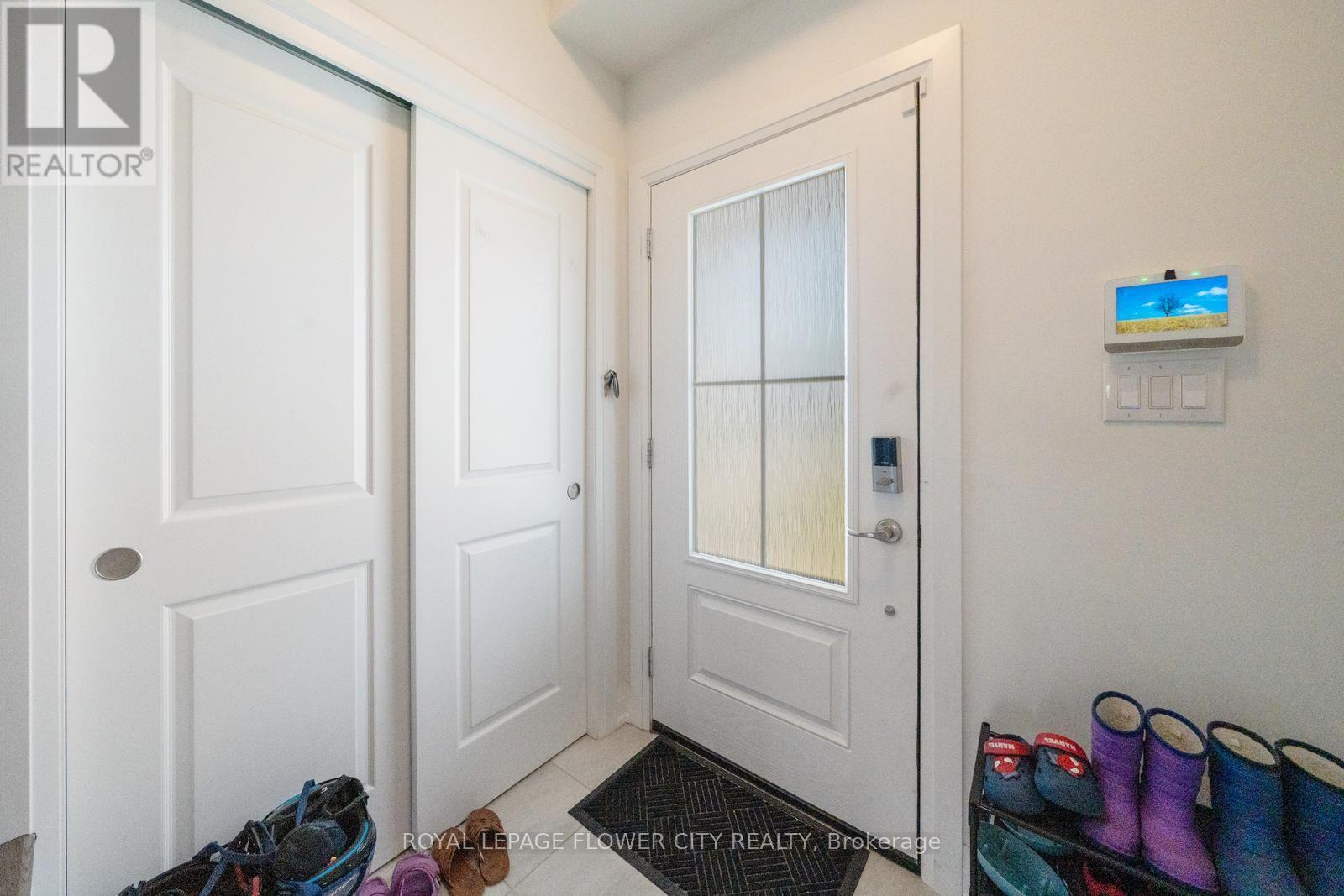 20 SYCAMORE STREET - Image 6