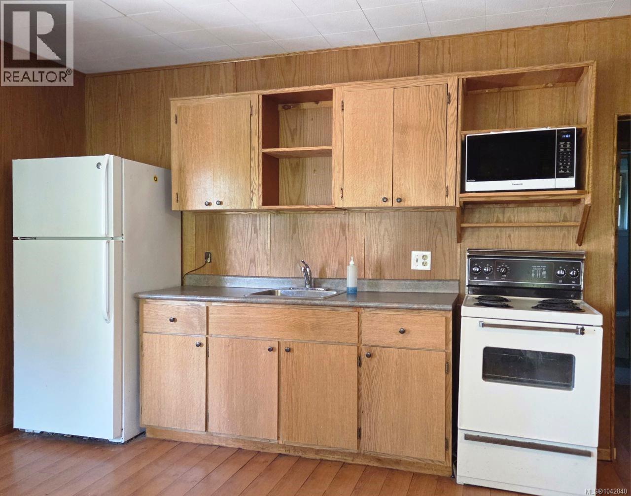 2903 Knappett Rd, Shawnigan Lake