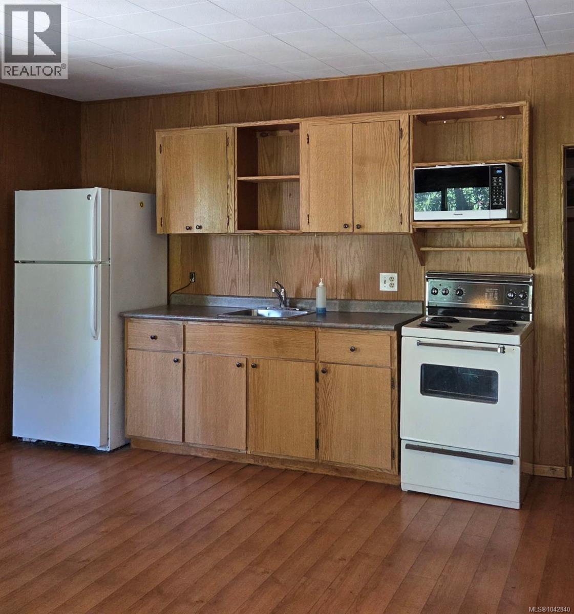 2903 Knappett Rd, Shawnigan Lake