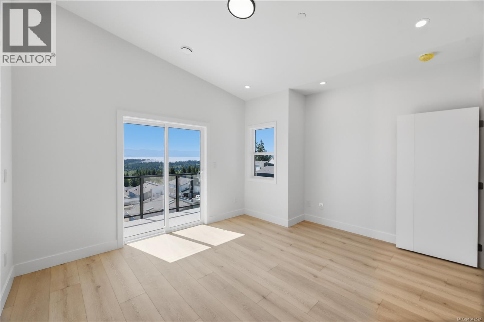 2301 Hudson Terr - 12