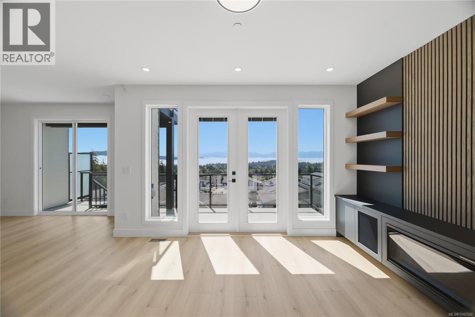 2301 Hudson Terr - 5