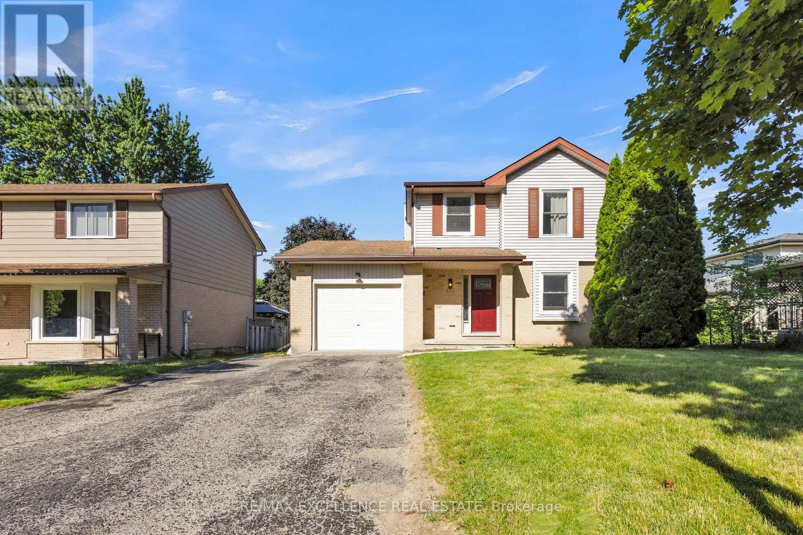 127 ACORN CRESCENT - 1