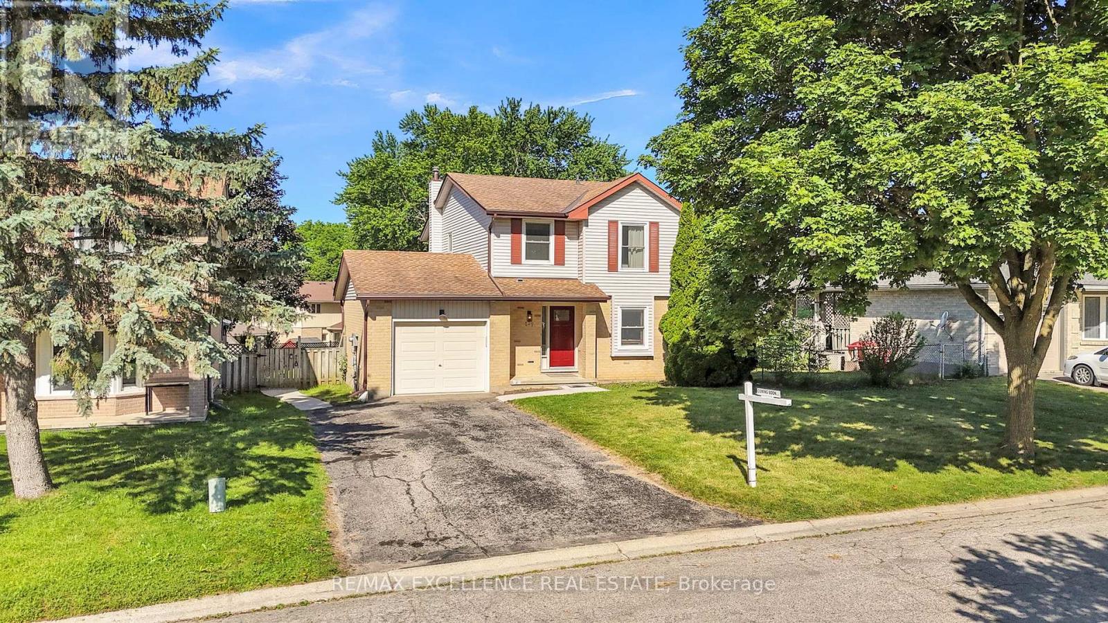 127 ACORN CRESCENT - 28