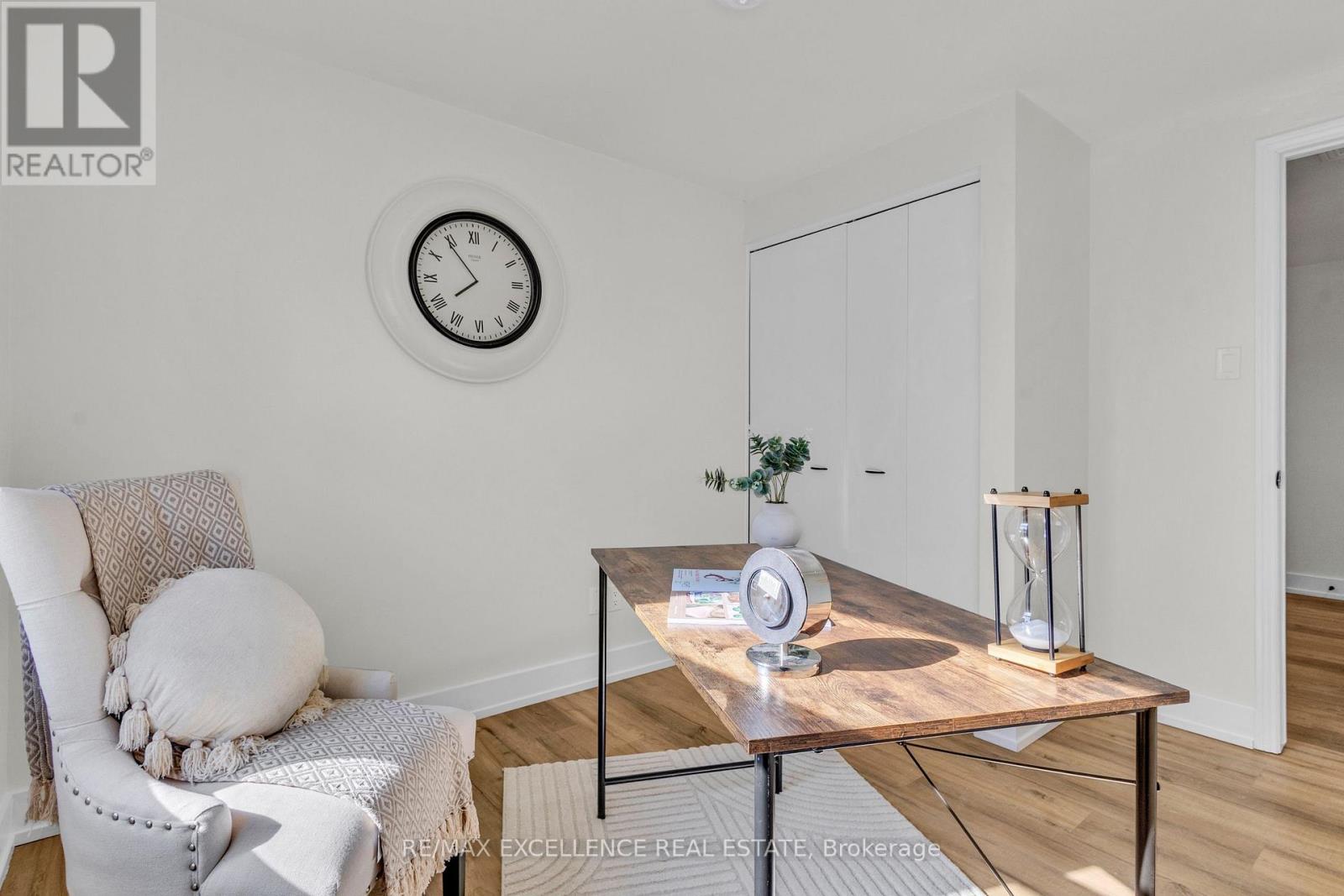 127 ACORN CRESCENT - 8