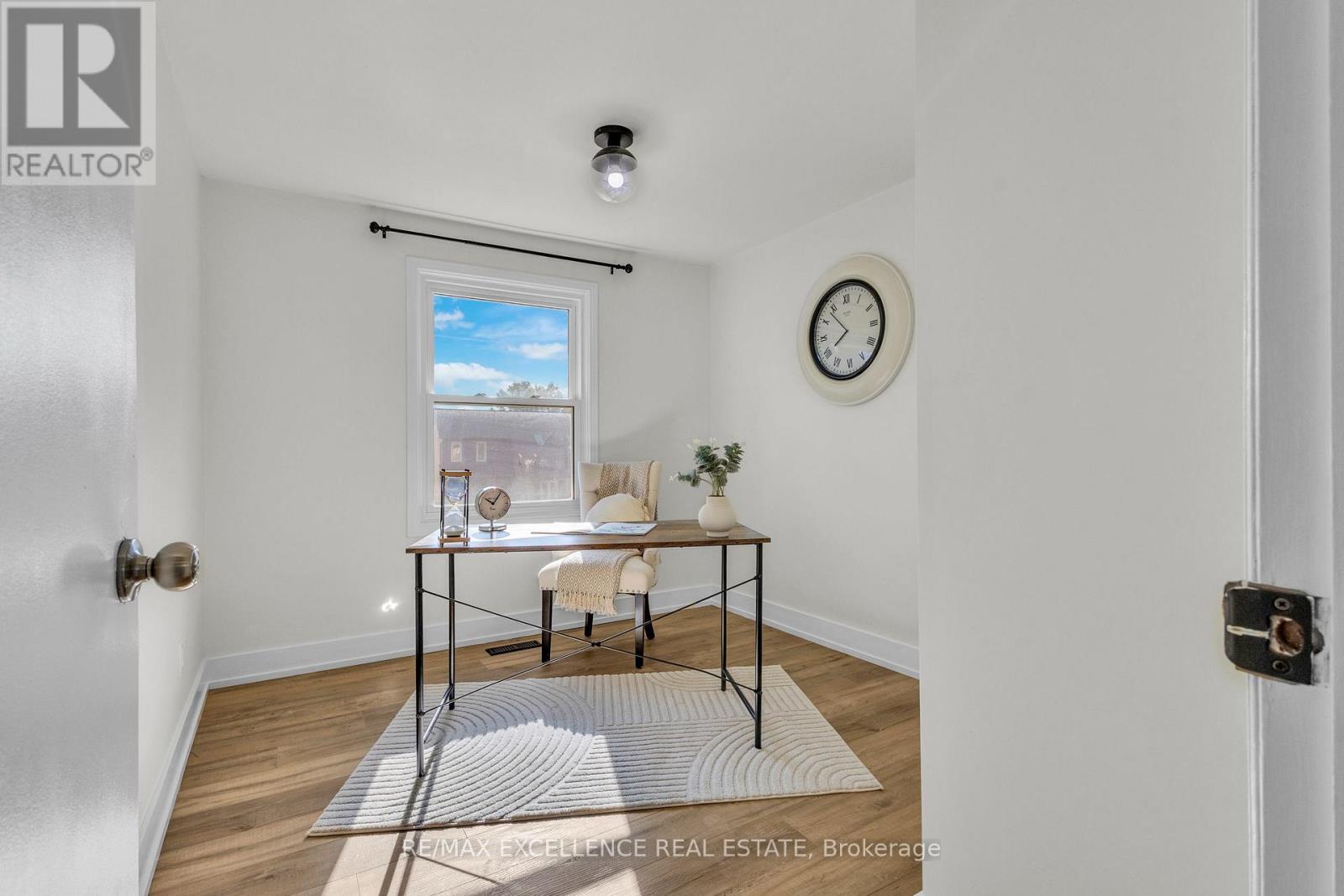 127 ACORN CRESCENT - 9