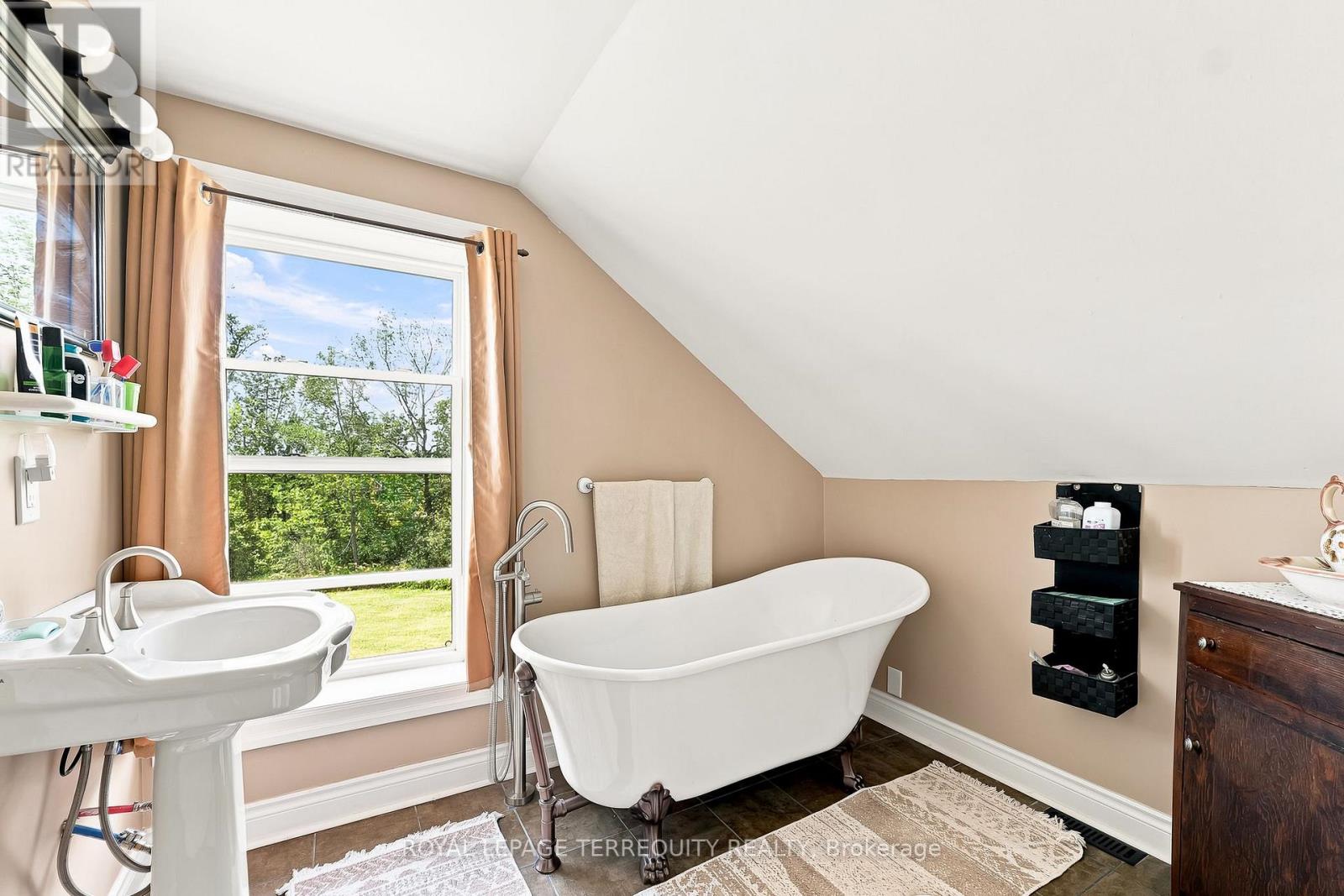 298 CROFTS ROAD - 29