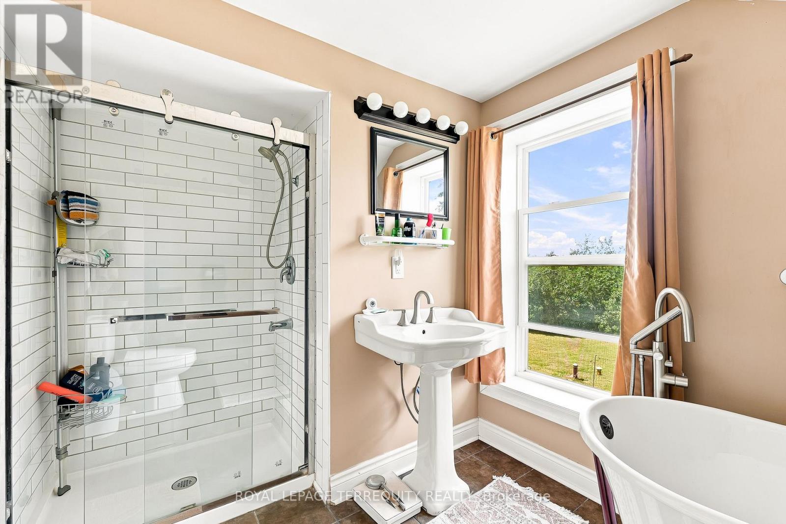 298 CROFTS ROAD - 30